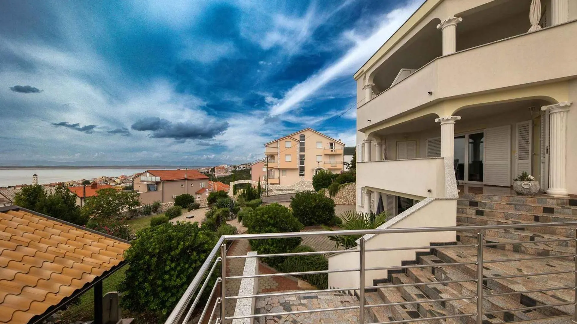Apartments In Crikvenica 5517