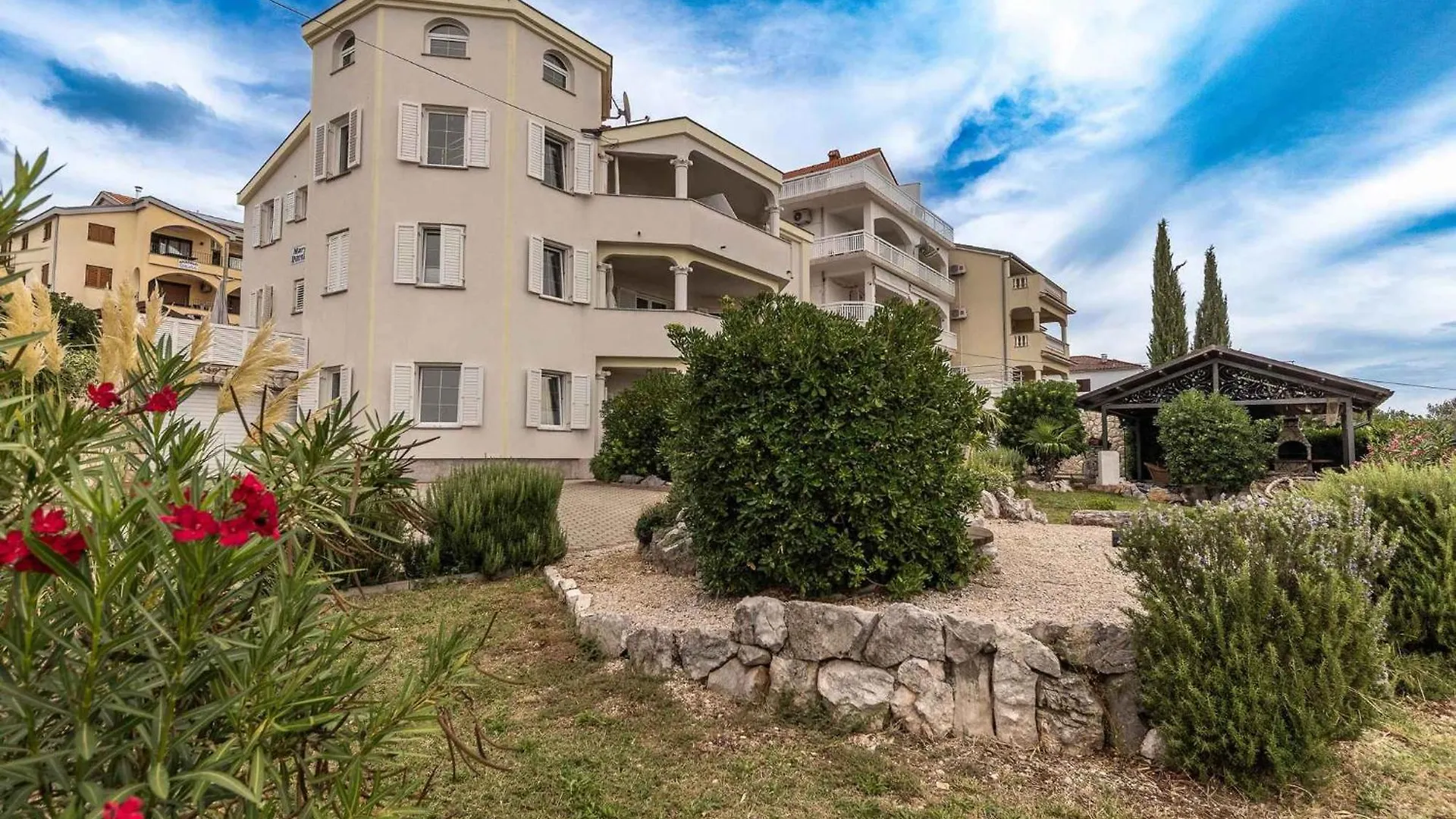 Apartments In Crikvenica 5517