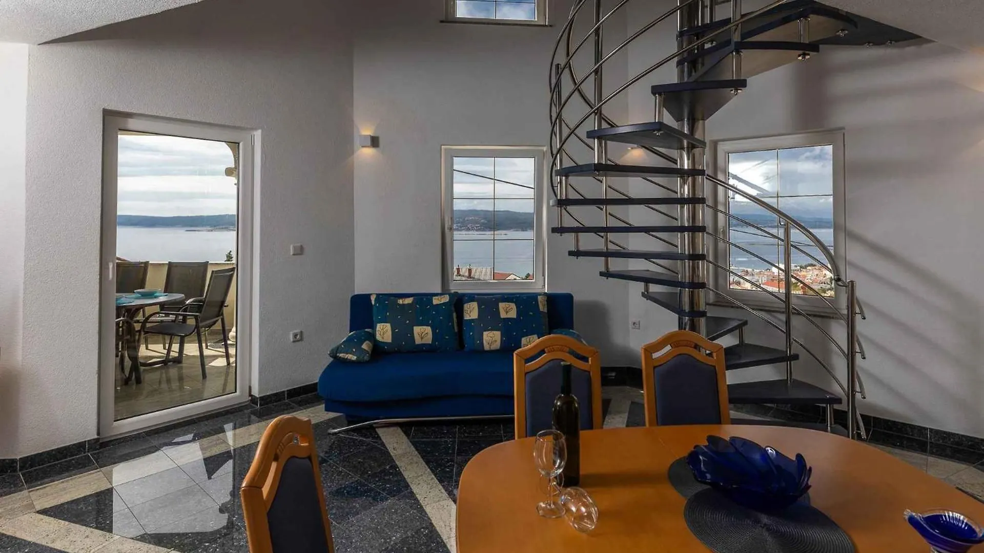 Apartments In Crikvenica 5517