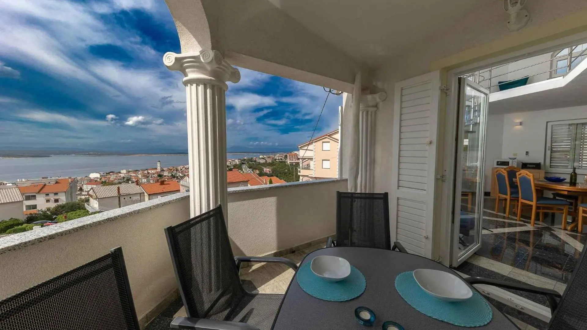 Apartments In Crikvenica 5517
