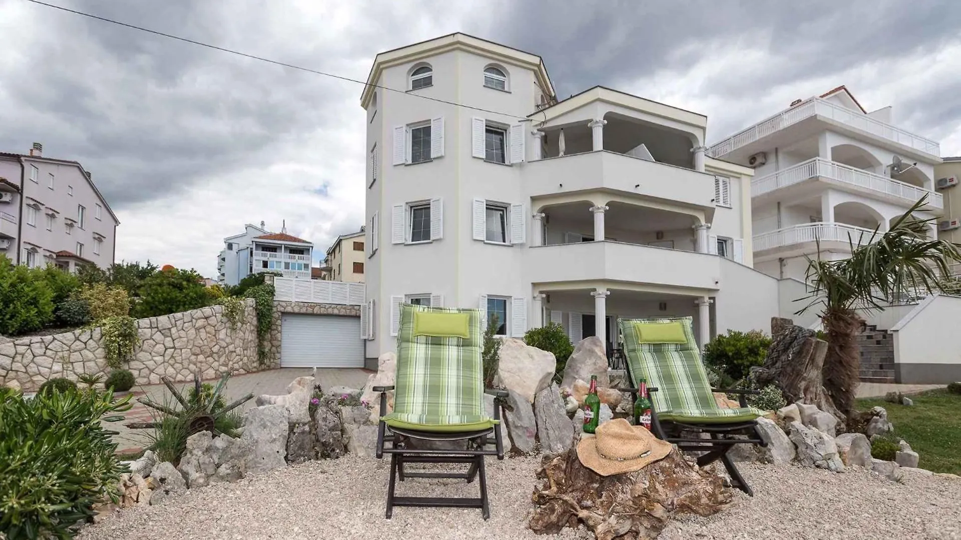 Apartments In Crikvenica 5517