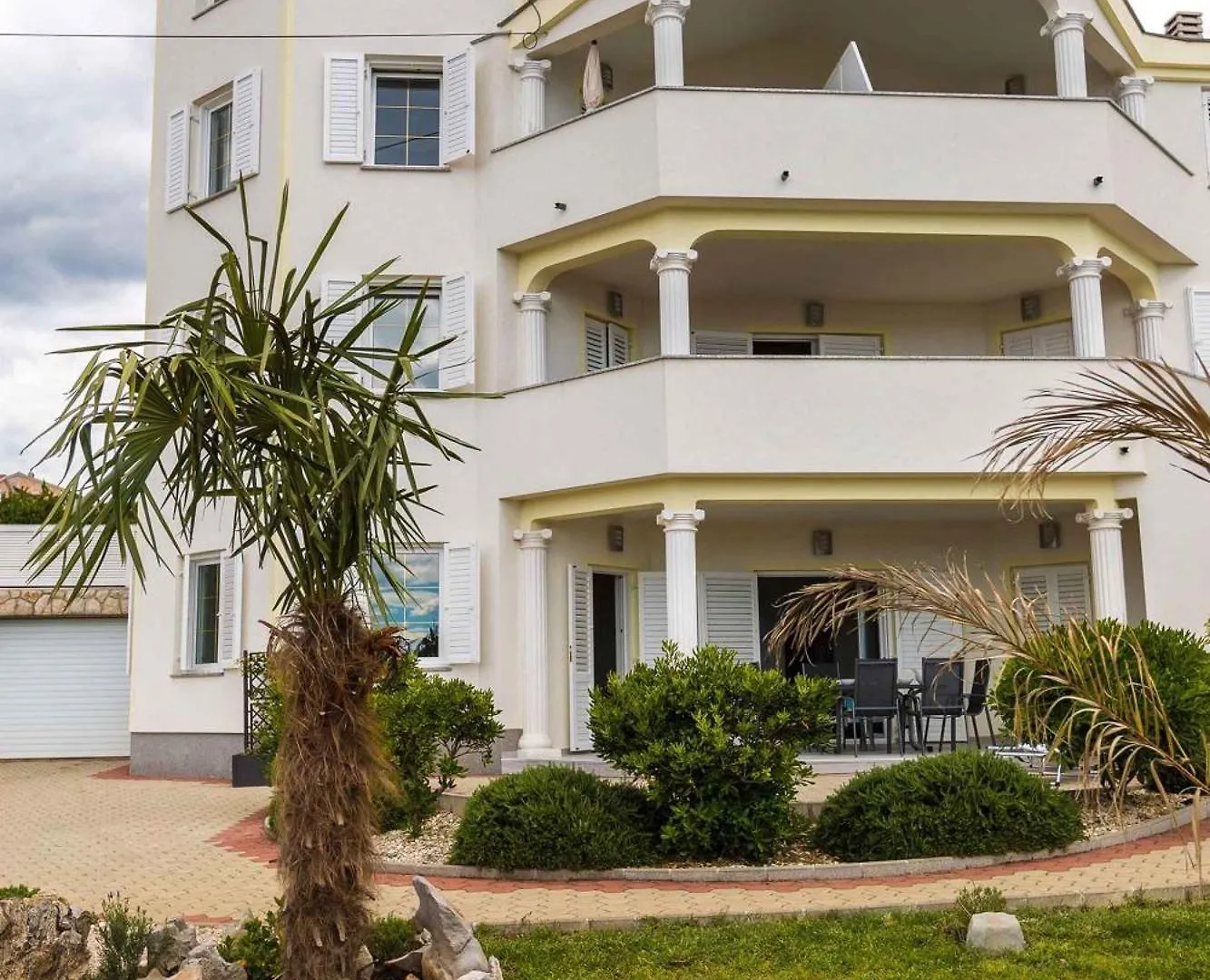 Apartments In Crikvenica 5517